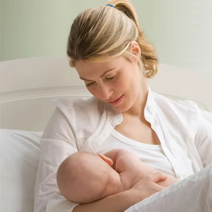 Emzirme Döneminde Anneler İçin Pratik Bebek Bakımı Önerileri